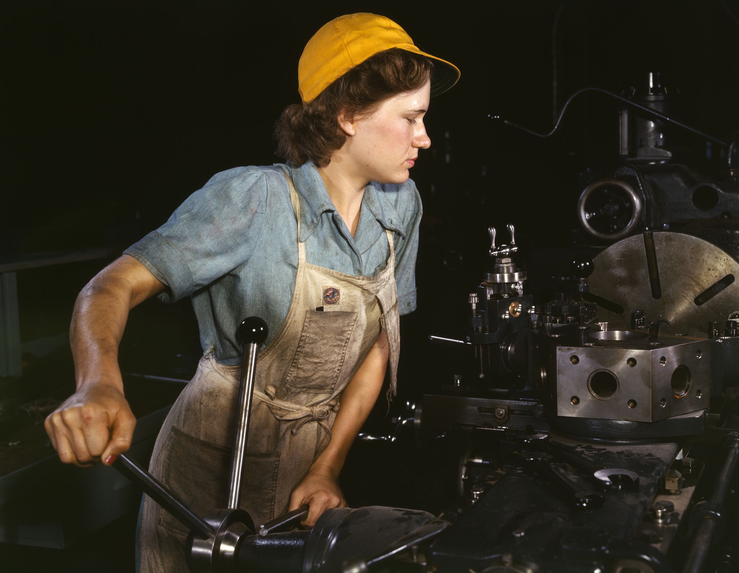 WomanFactory1940s